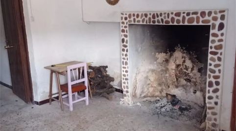 Foto 2 de Casa adosada en venta en Calle Charcones, Letur, Albacete