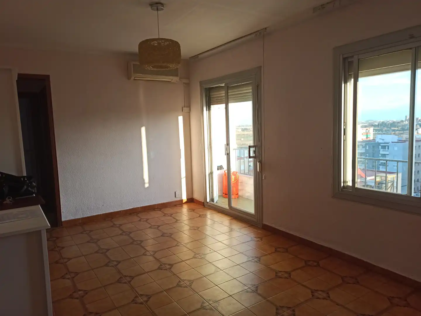Flat with terrace for sale in Carrer Ciutat Cooperativa, imagen 3