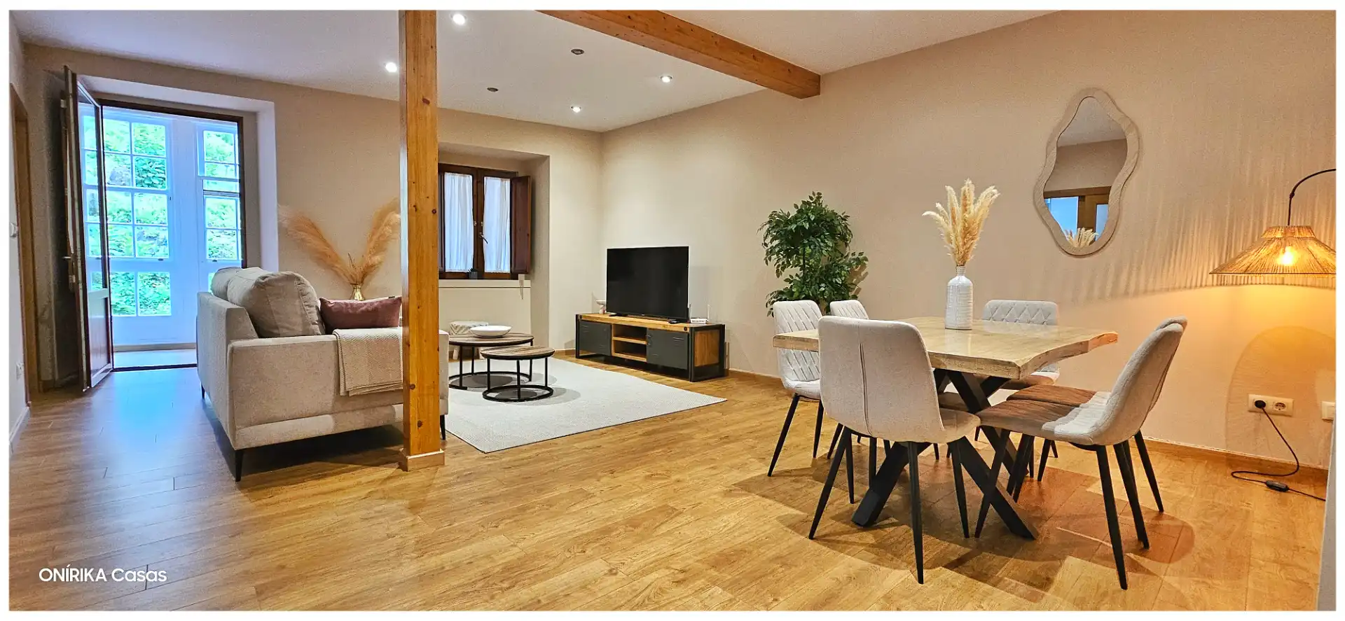 Sala de estar de Casa o chalet en venta en Monforte de Lemos con Aire acondicionado, Calefacción y Jardín privado