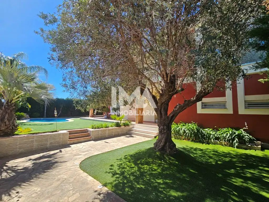 Jardí de Casa o xalet en venda en Bétera amb Aire condicionat, Calefacció i Jardí privat