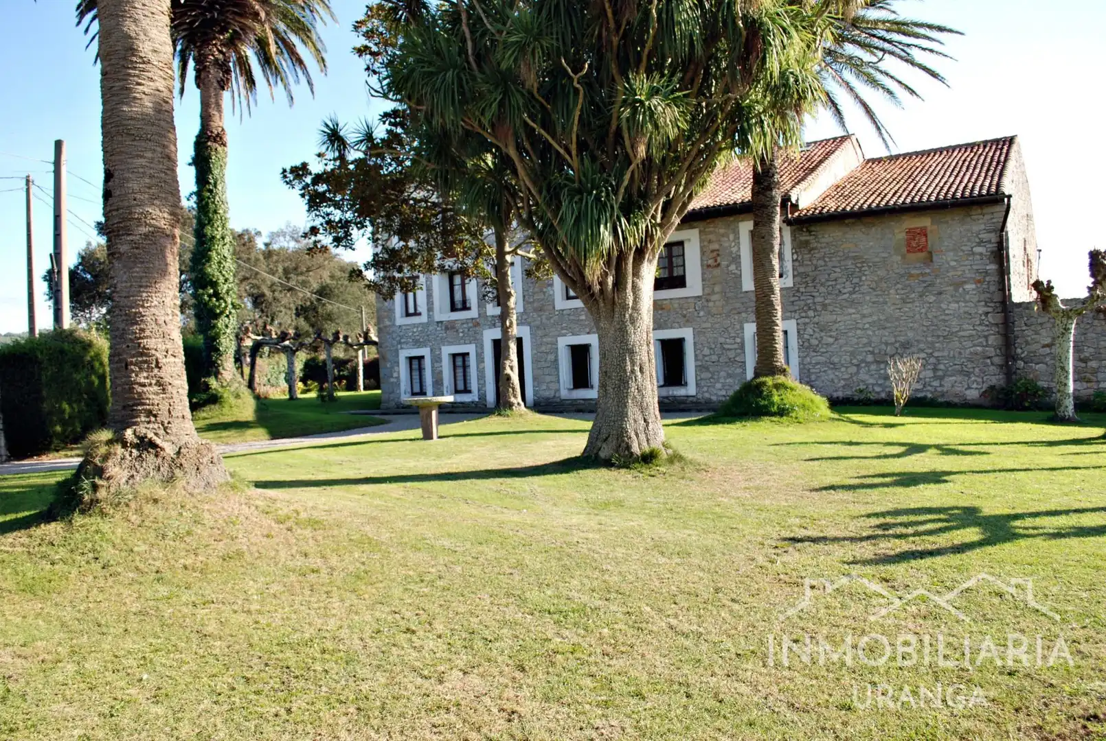 Außenansicht von Haus oder Chalet zum Verkauf in Ribamontán al Mar mit Heizung, Privatgarten und Terrasse