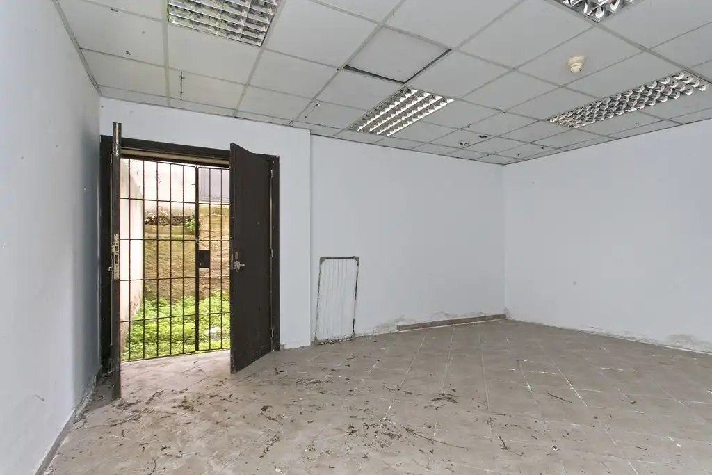 Local en venta en Avinyonet del Penedès