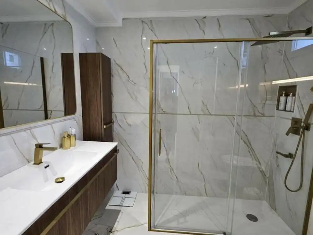 Bathroom of Houses for rent in Estepona  with Air Conditioner, Private garden and Terrace