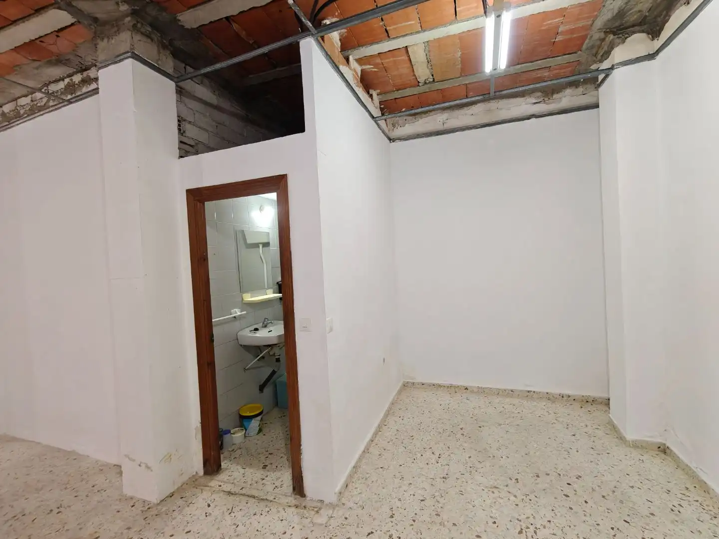 Commercial properties for sale in Montoro