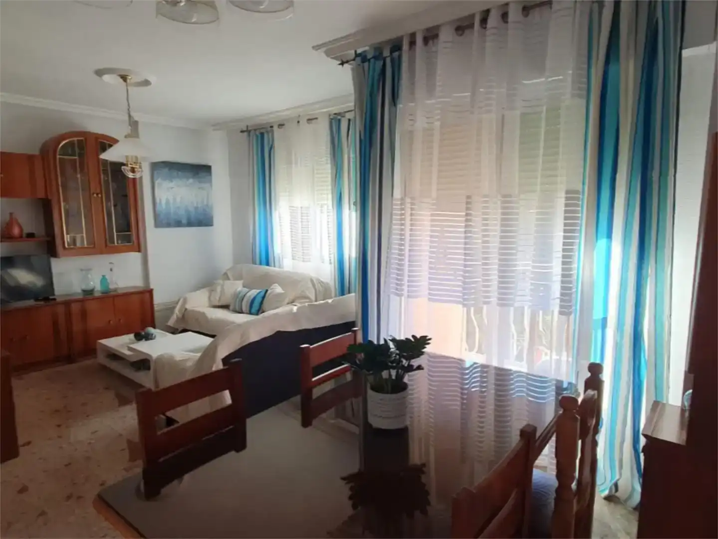 Living room of Flat for rent in Zona Hospital