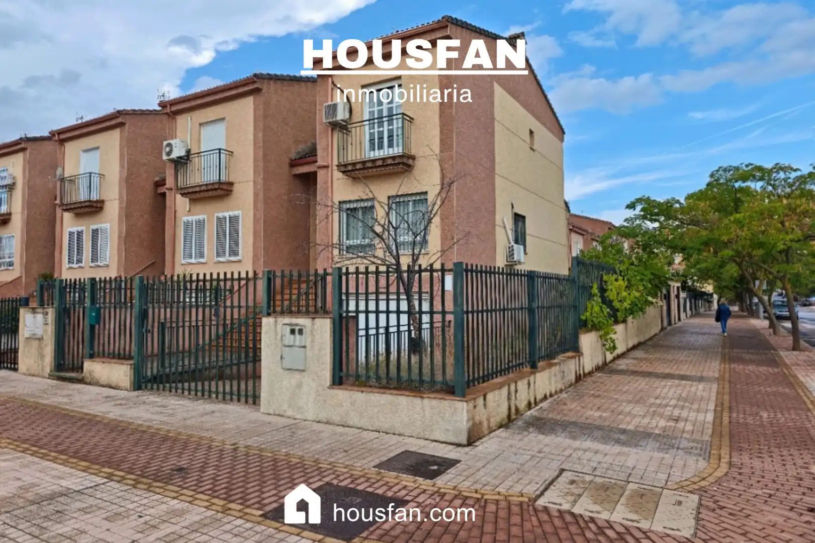 Vista exterior de Casa adosada en venta en Mejostilla