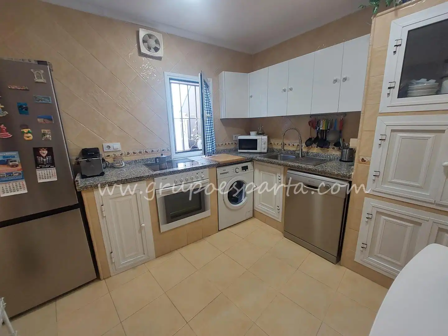 Cocina de Casa adosada en venta en Olivares con Aire acondicionado, Terraza y Amueblado