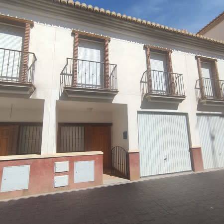 Casa-chalet en Venta en C/ Marquesado en Dólar