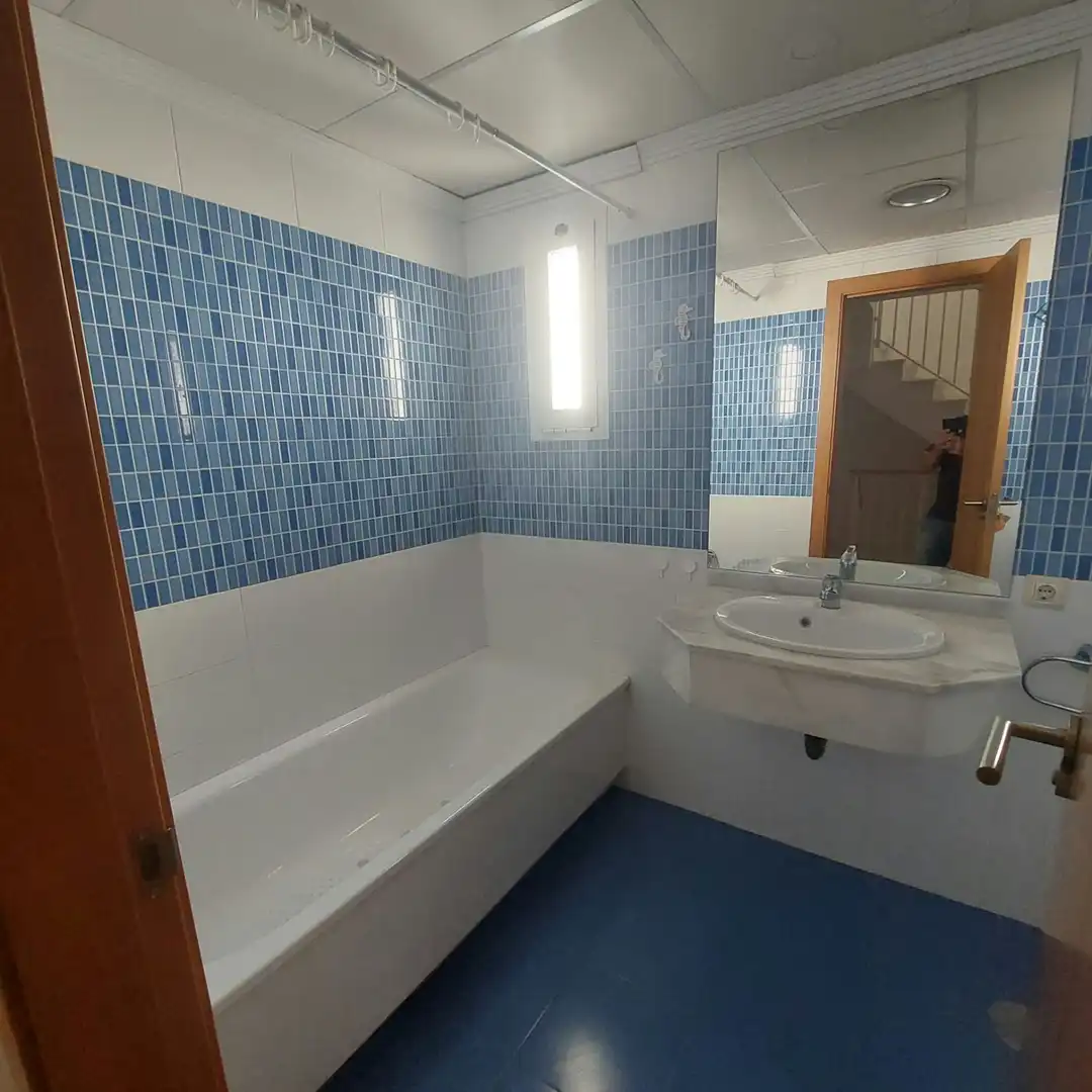 Bany de Casa adosada en venda en Zona Universitaria 