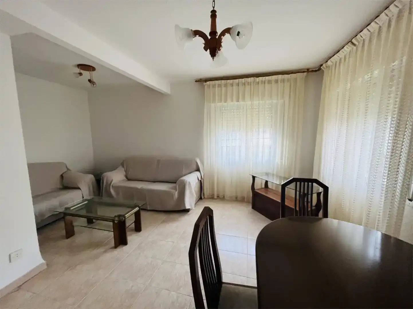 Sala de estar de Planta baja de alquiler en La Adrada  con Amueblado