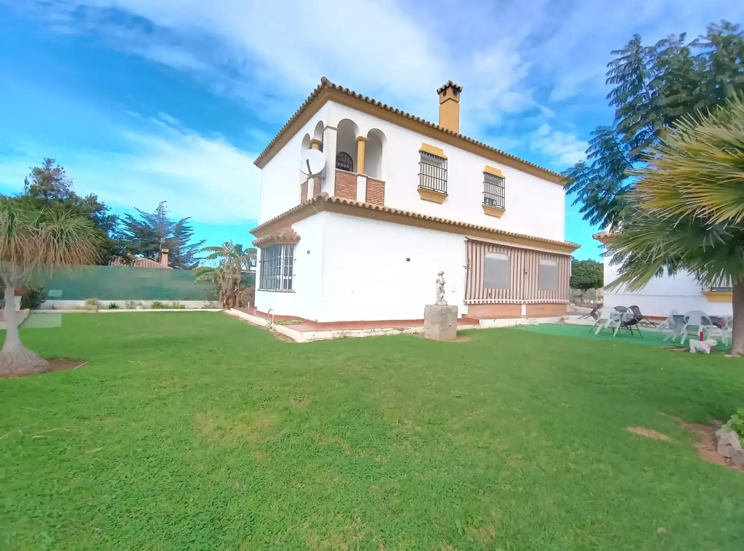 Jardín de Casa o chalet en venta en Chiclana de la Frontera con Jardín privado
