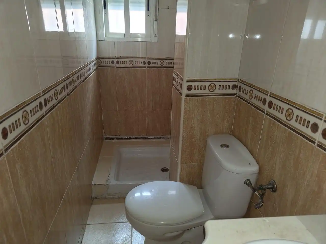 Badezimmer von Wohnung zum Verkauf in Madrid