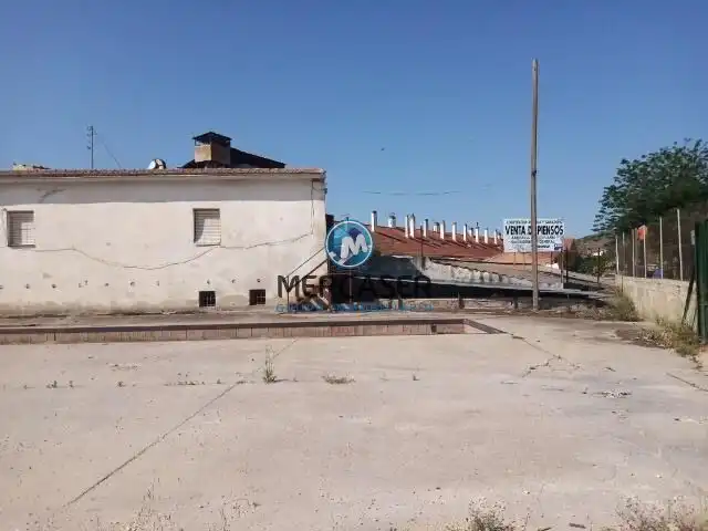 Fabrikhallen zum Verkauf in Calle VAGON, Tielmes