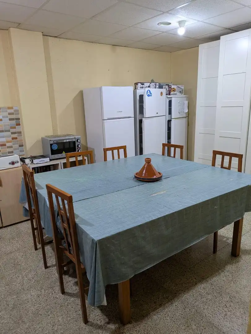 Estudio de alquiler en Calle Calle Melchor Almagro, Centro - Sagrario