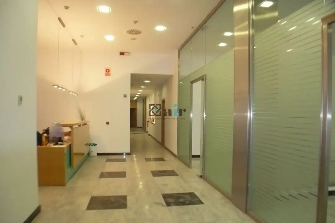 Business premises to rent in Calle Lardero
