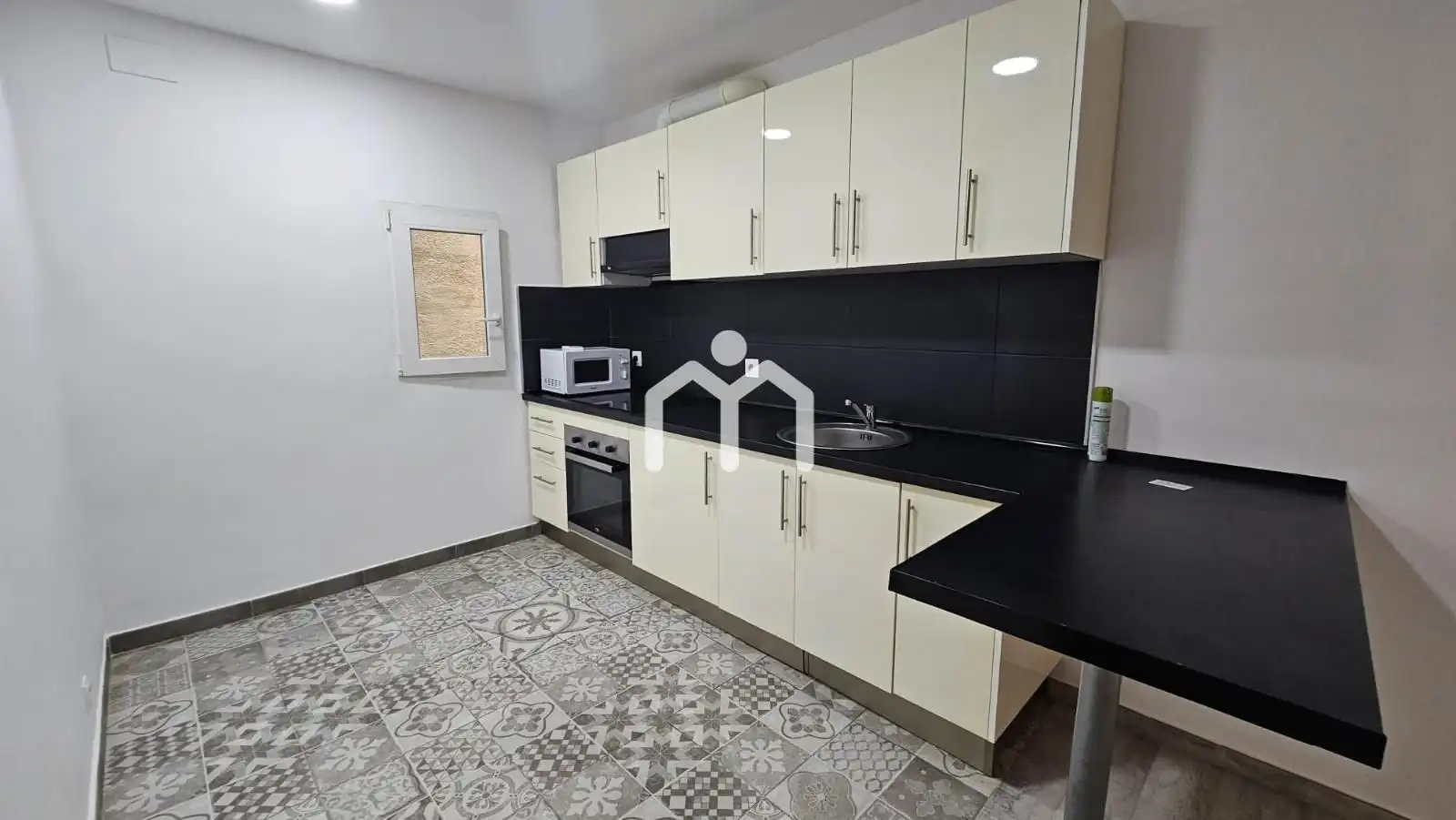 Cocina de Piso en venta en Montgat con Aire acondicionado, Calefacción y Horno