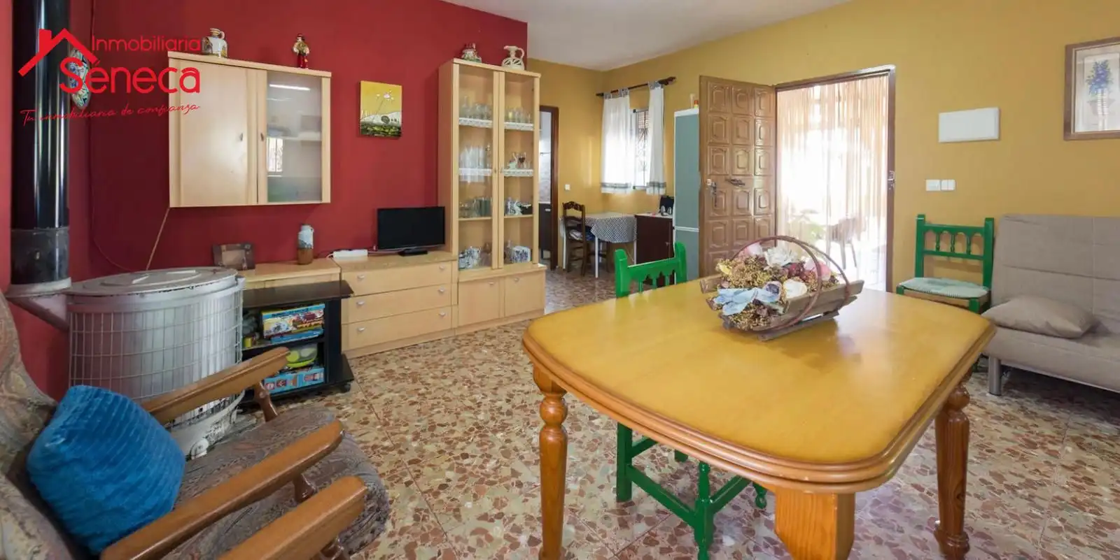 Menjador de Casa o xalet en venda en Córdoba amb Aire condicionat, Terrassa i Traster