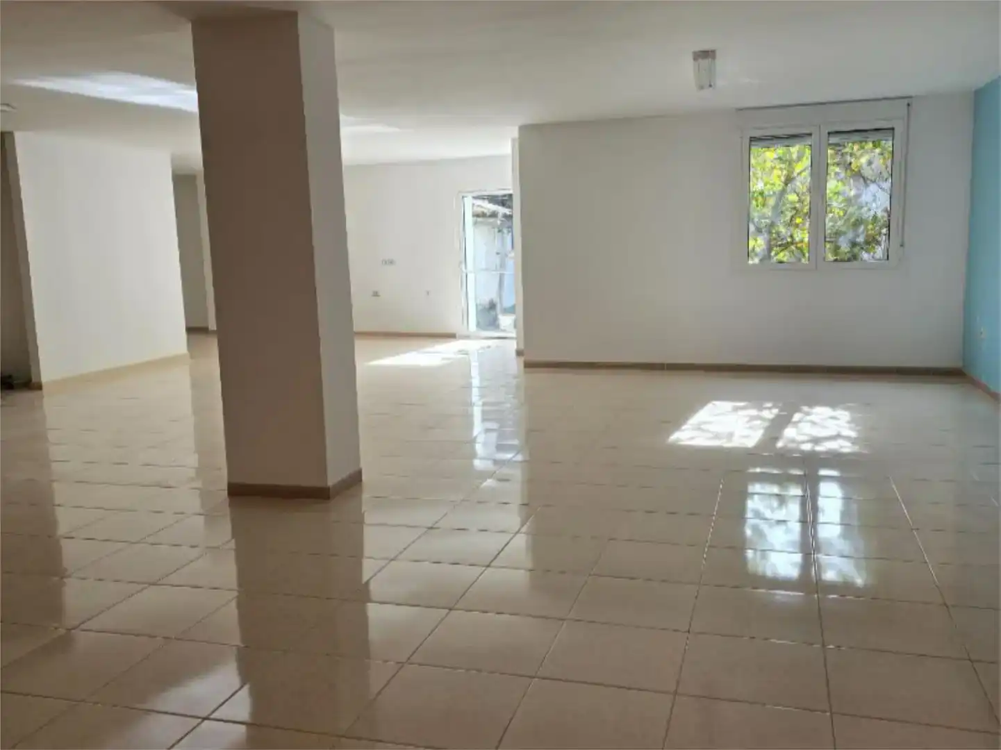 Local de lloguer en Alburquerque
