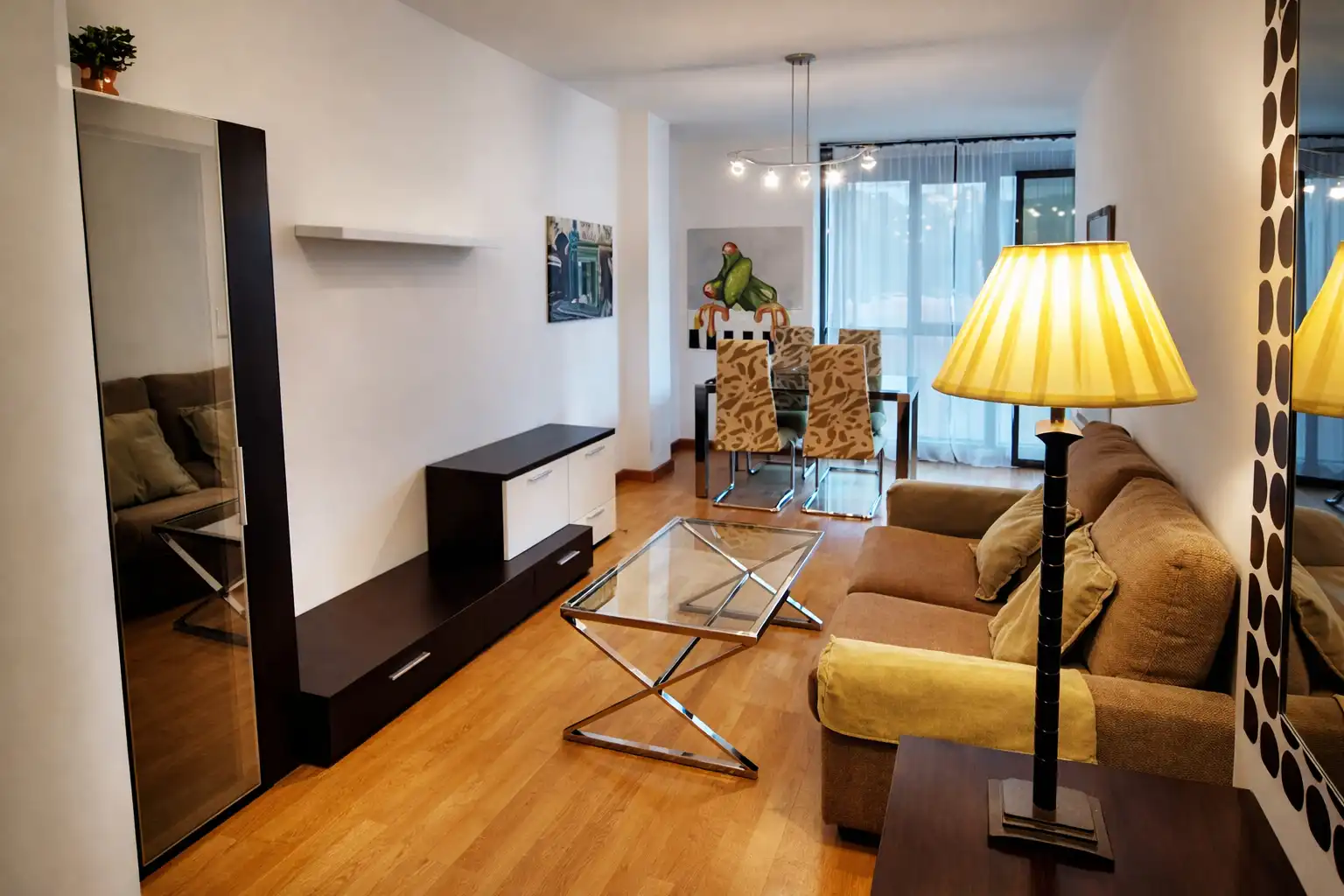 Sala de estar de Piso de alquiler en Santander con Calefacción, Amueblado y Horno