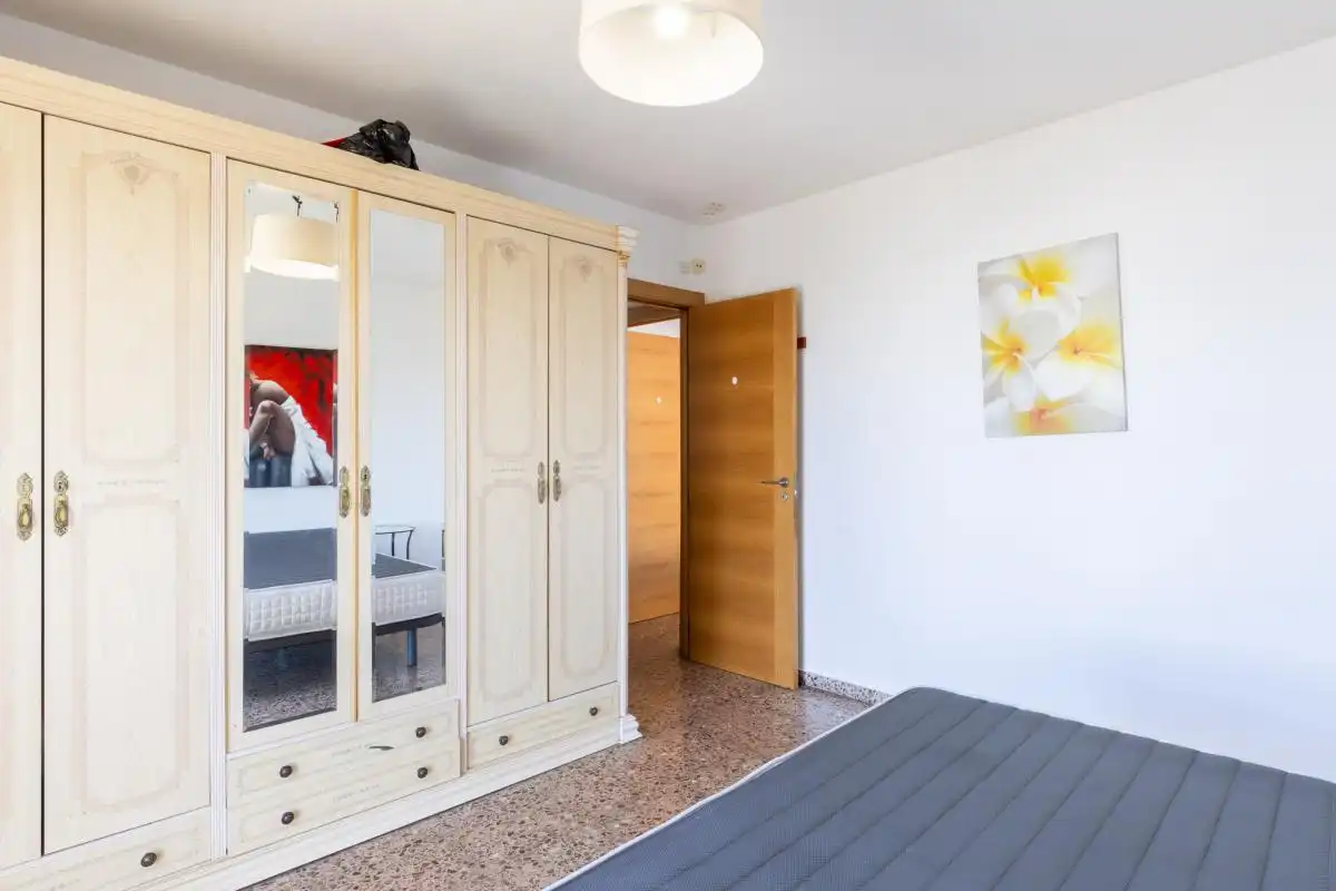 Habitación de Piso en venta en Catarroja con Calefacción y Trastero
