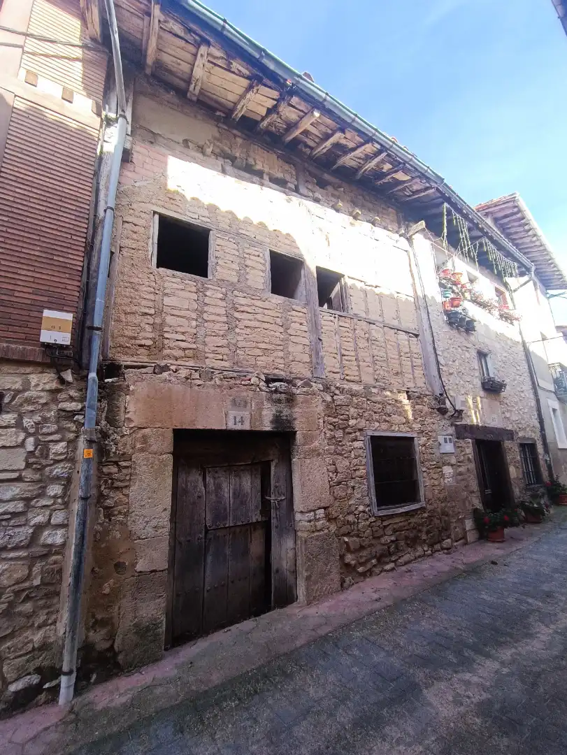 Exterior view of Country homes for sale in Condado de Treviño
