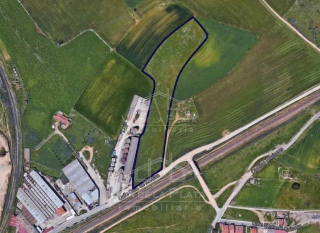 Terreno en Venta en Calzada de Medina, Garrido Norte en Garrido Norte