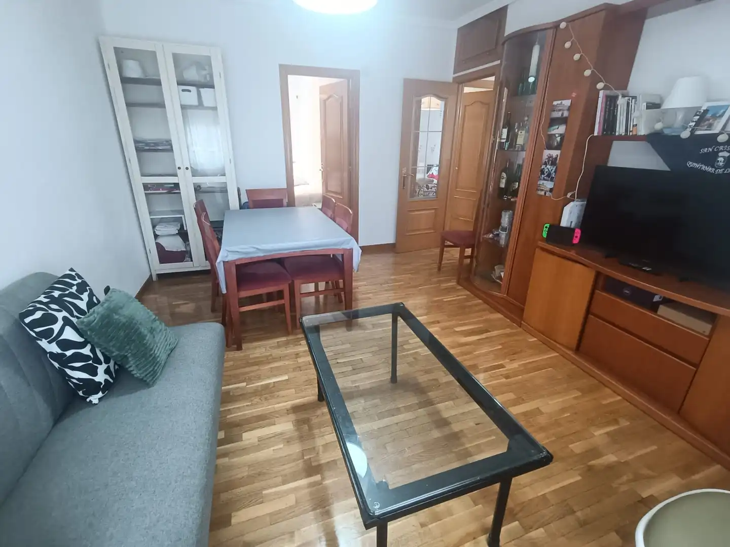 Living room of Flat for rent in Salamanca  with Heating, Parquet flooring and Furnished