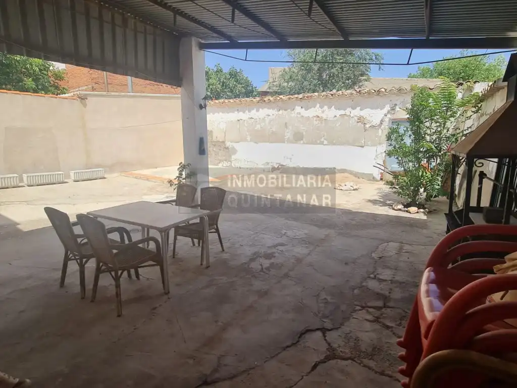 Houses for sale in Calle Gavilanes, Miguel Esteban