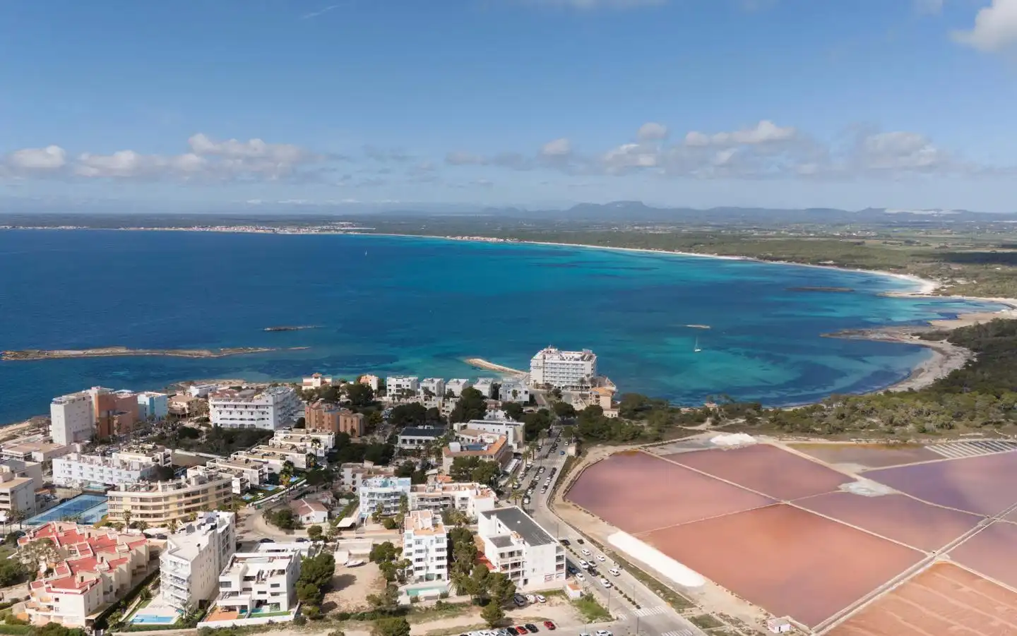 Exterior view of Flat for sale in Ses Salines  with Air Conditioner and Terrace