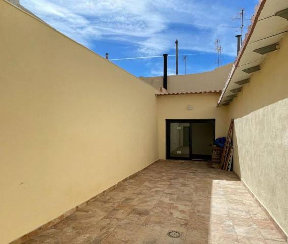 Planta baja en Venta en Carrer de l'Infant Martí en Ca n'Aurell