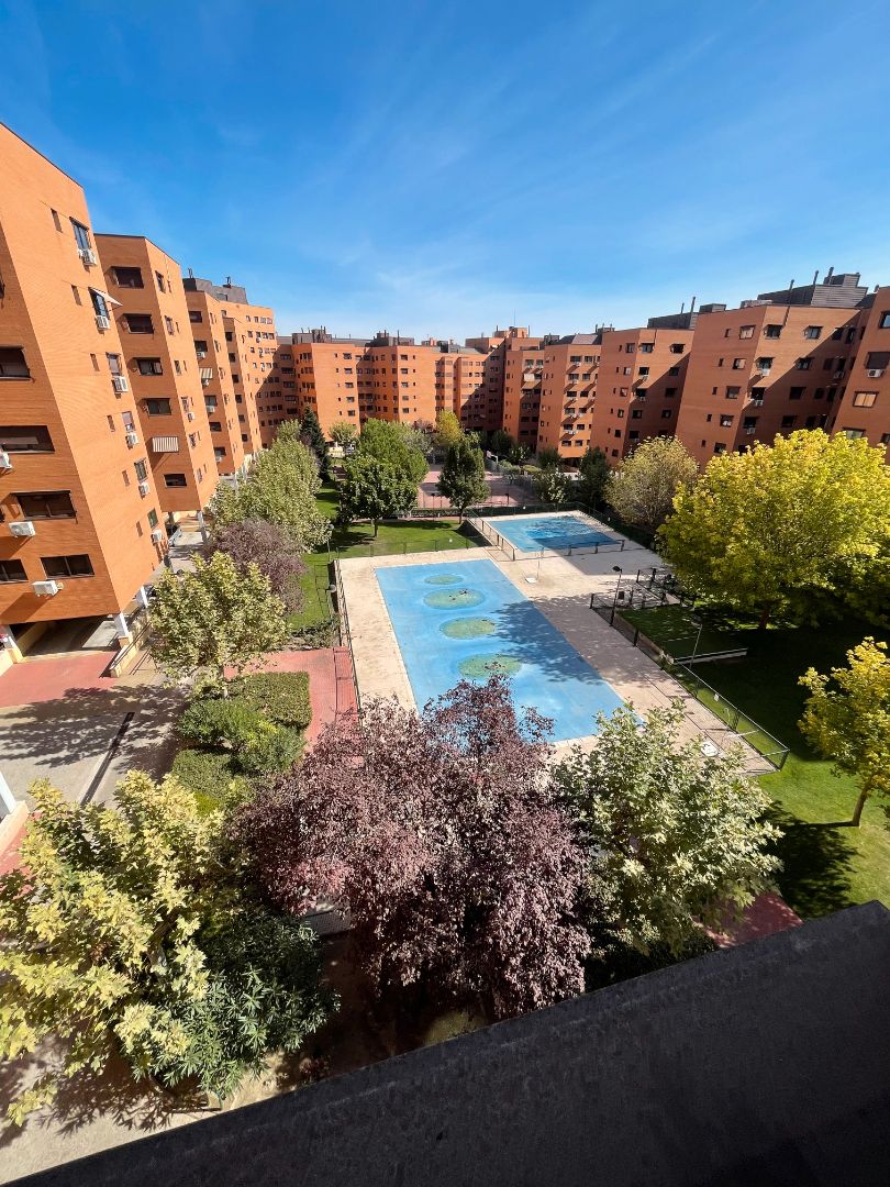Vista exterior de Pis en venda en  Madrid Capital amb Aire condicionat, Calefacció i Traster