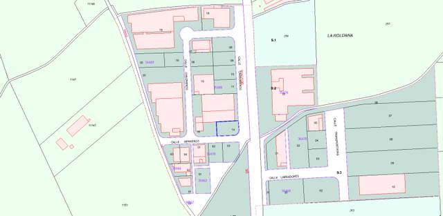Terreno residencial en Venta en Calle Alfareros en Carbonero el Mayor