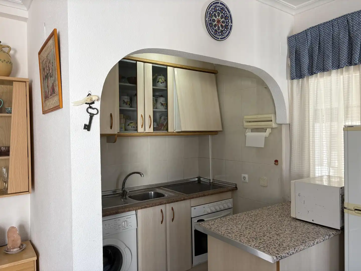 Küche von Wohnungen zum Verkauf in Torrevieja mit Klimaanlage, Terrasse und Gemeinschaftspool