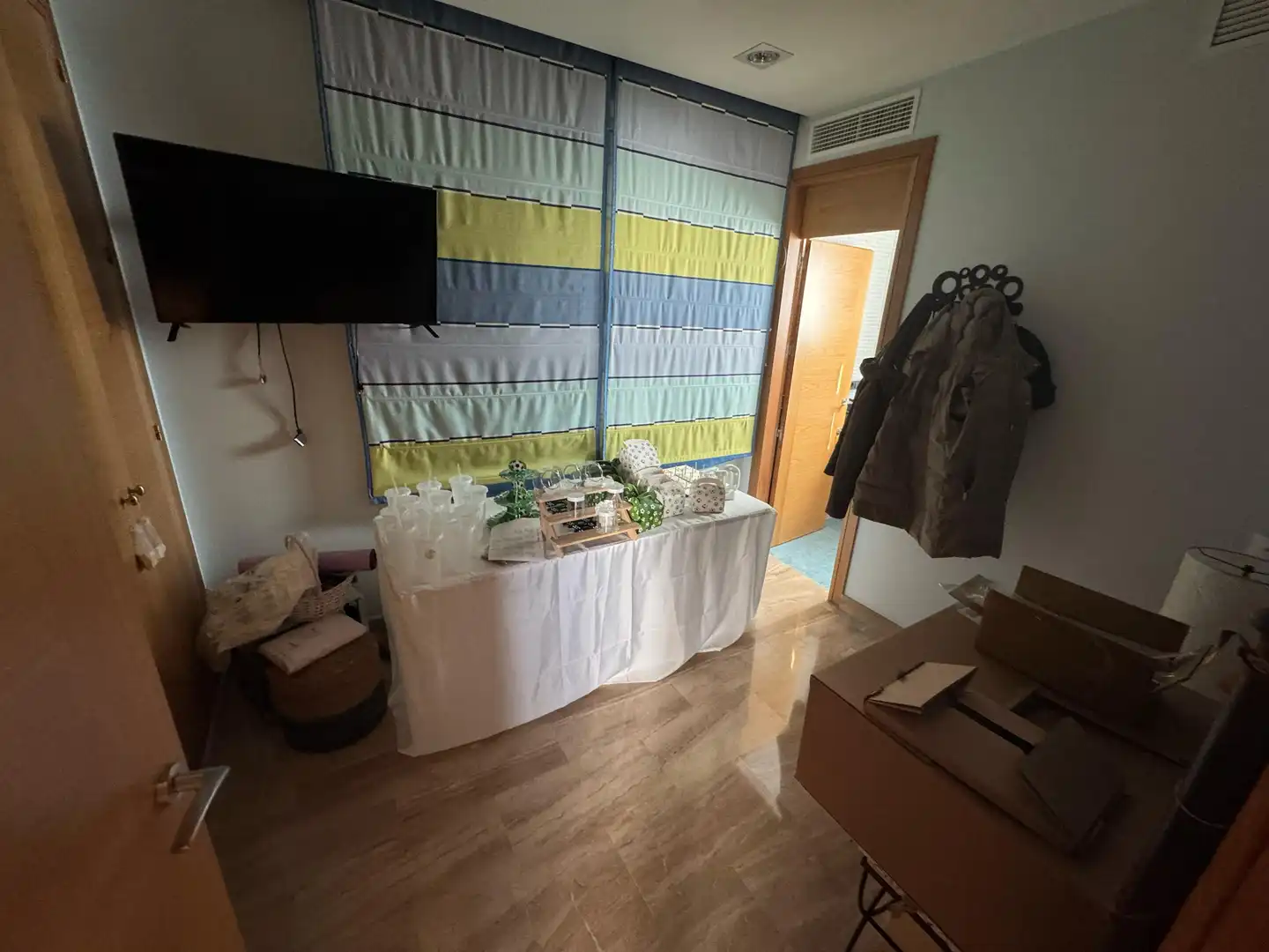 Dormitori de Casa o xalet en venda en Paradas amb Piscina i Piscina comunitària