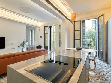 Wohnung mit Balkon zum Verkauf in Carrer del Bruc
