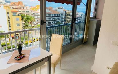 Vista exterior de Pis en venda en Puerto de la Cruz amb Aire condicionat i Balcó