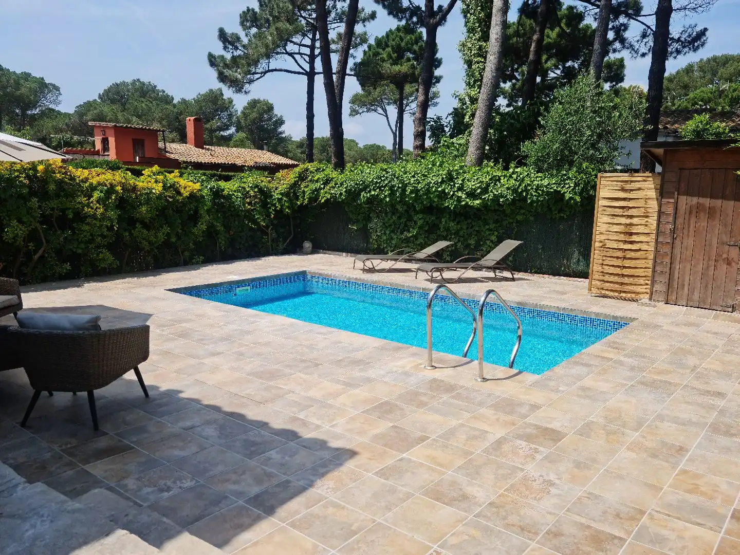 Casa pareada con piscina en alquiler en Carrer Isabel de Villena 40, imagen 3