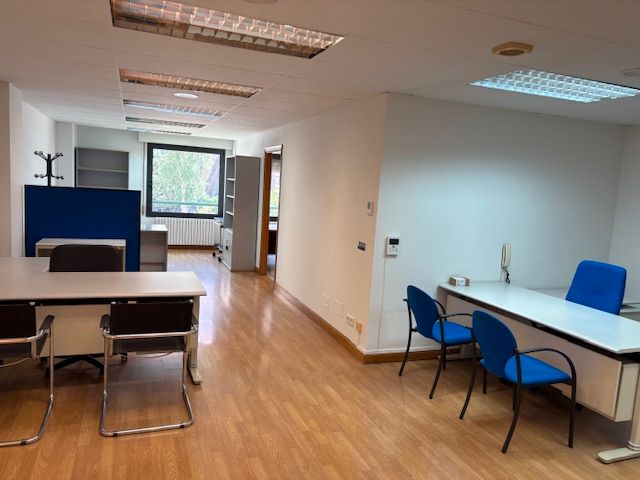 Office to rent in Plaza Pintor Paret, 2, Mendebaldea - Ermitagaña