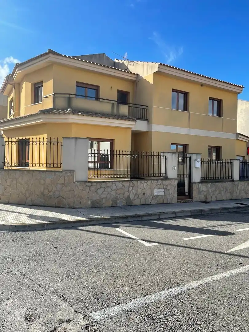 Maison mitoyenne à vendre à El Pinós / Pinoso, imagen 2