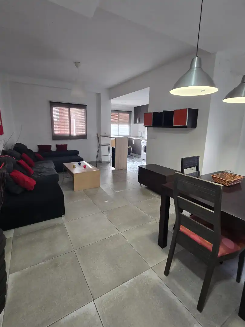 Sala d'estar de Pis de lloguer en  Valencia Capital amb Aire condicionat, Moblat i Forn