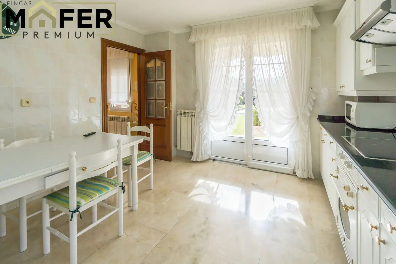 Esszimmer von Haus oder Chalet zum Verkauf in Ampuero mit Heizung, Privatgarten und Parkett