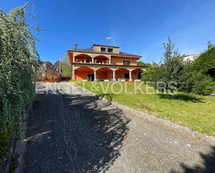 Exterior view of House or chalet for sale in Vilagarcía de Arousa  with Air Conditioner, Heating and Private garden
