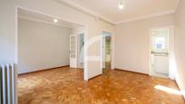 Exterior view of Flat for sale in  Barcelona Capital  with Heating and Parquet flooring