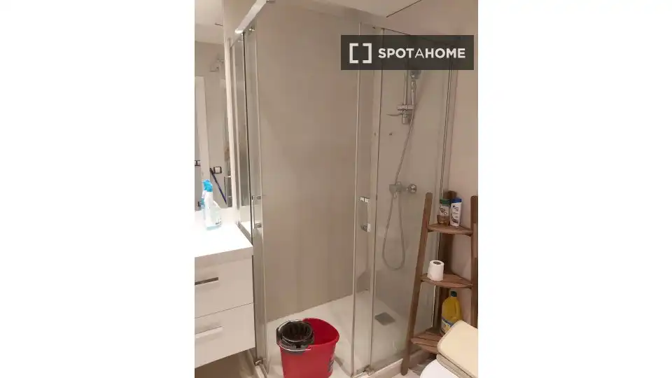 Room in Madrid, Madrid