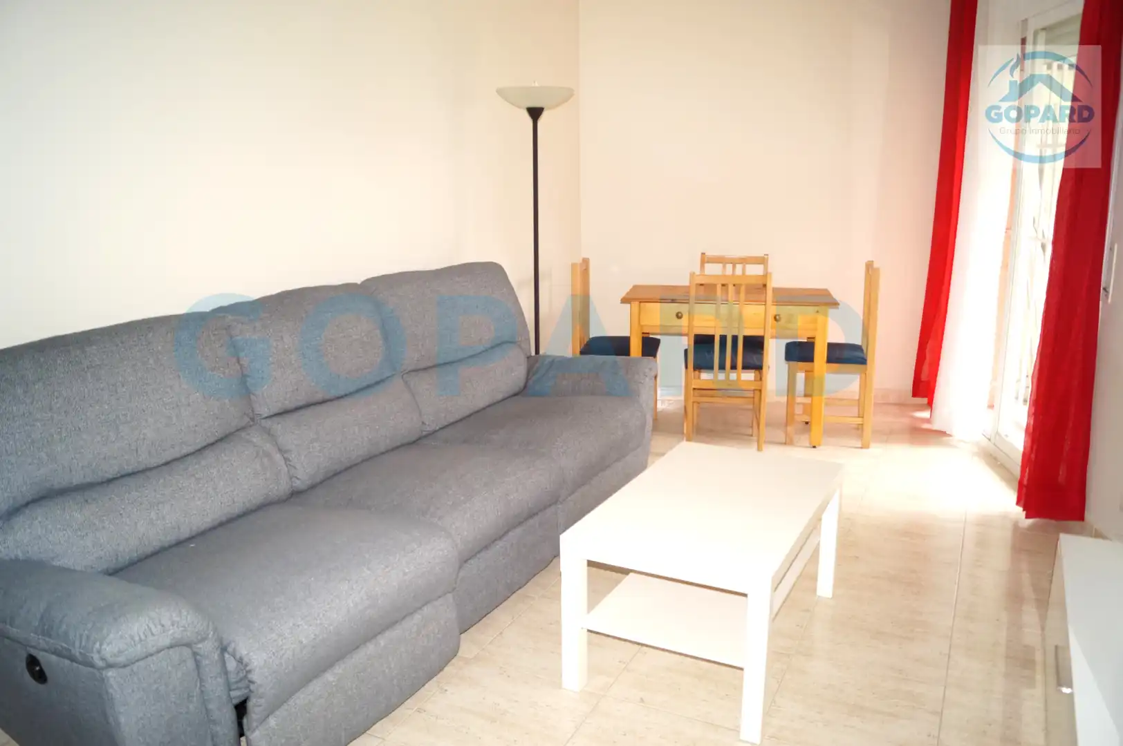 Living room of Flat for sale in Villanueva de la Cañada  with Heating, Storage room and Furnished