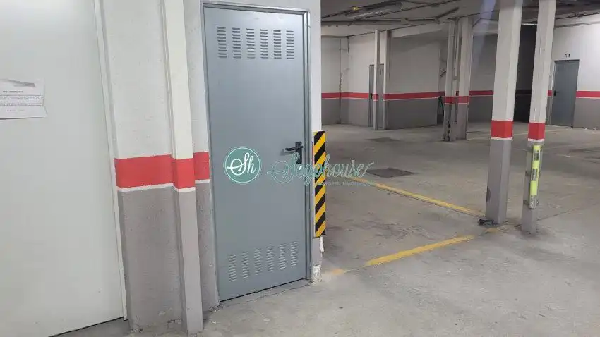 Parkplatz von Wohnungen zum Verkauf in Espirdo mit Heizung, Möbliert und Balkon