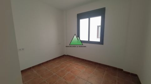 Foto 2 de Apartament en venda a Calle Nueva, Alcaucín, Málaga