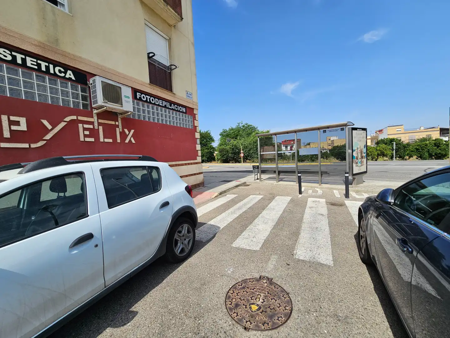Local de alquiler en Calle Andrés Molina Moles, 26, La Algaba