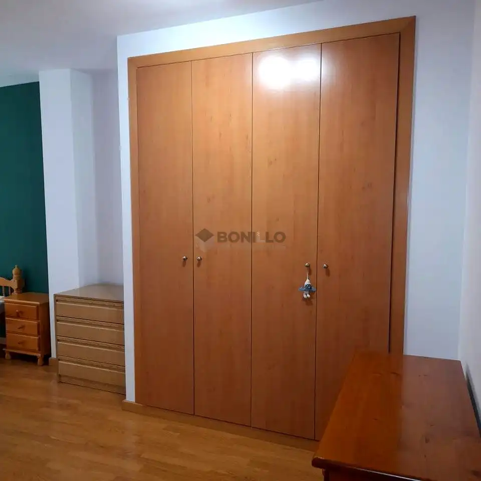 Bedroom of Flat for rent in La Puebla de Valverde  with Heating, Parquet flooring and Furnished