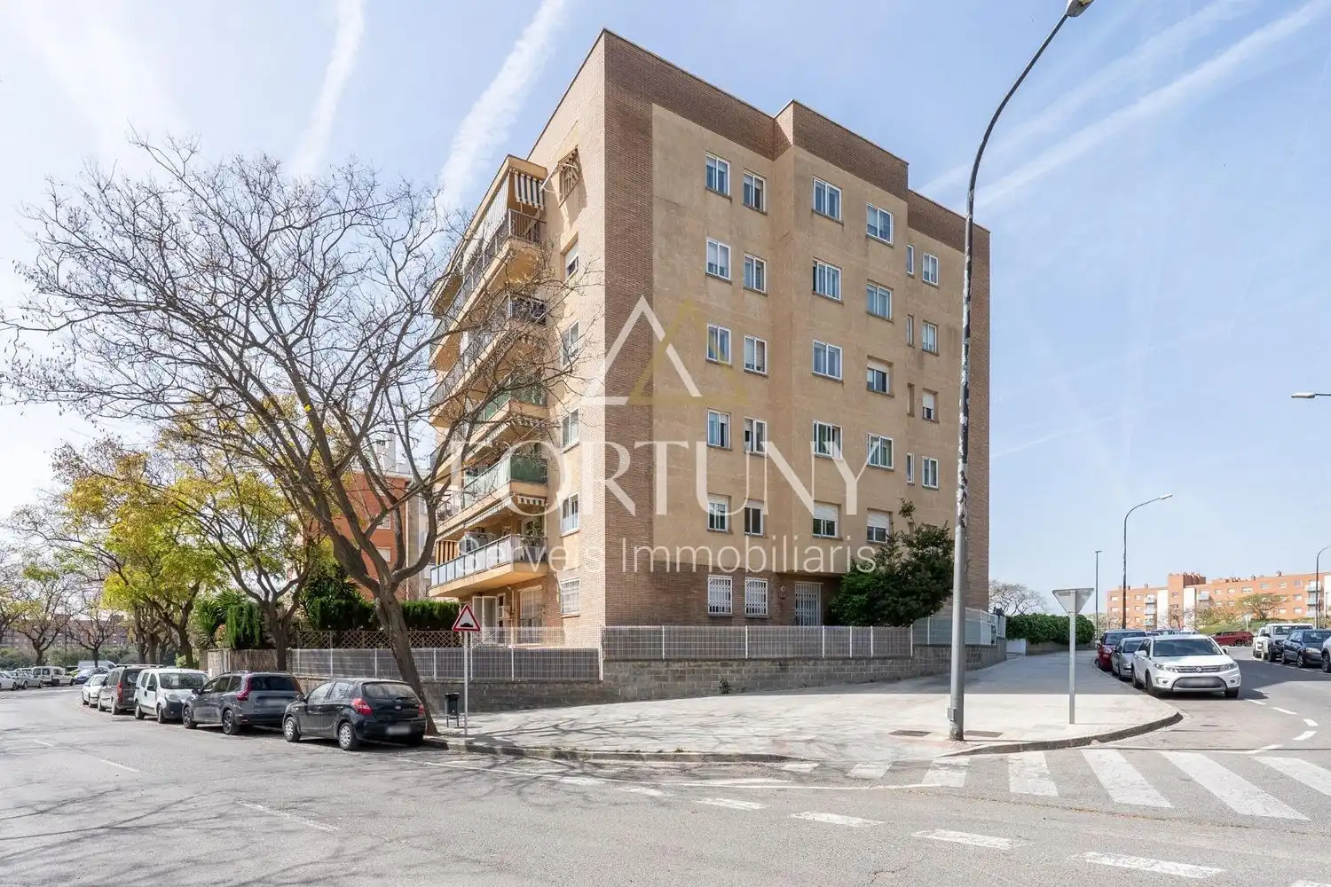 Vista exterior de Pis en venda en Reus amb Aire condicionat i Balcó